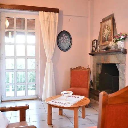 Doloi Garden House *