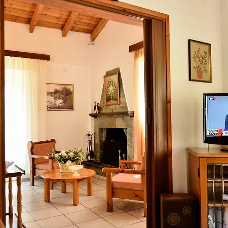 Holiday home Doloi Garden House